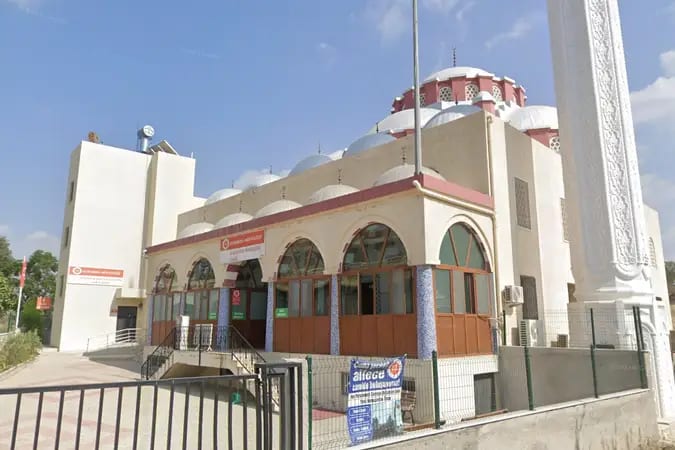 Kabasakal Köyü Cami